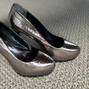 Vera Wang Silver Snake Skin Stilettos